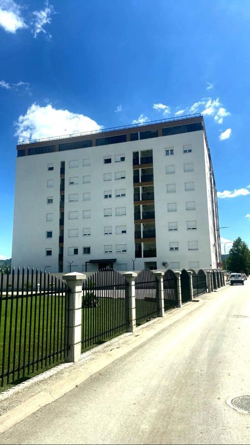 Apartman Vrbas Sa Podzemnom Garazom 바냐루카 외부 사진